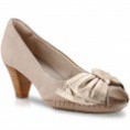 Sapato cor creme